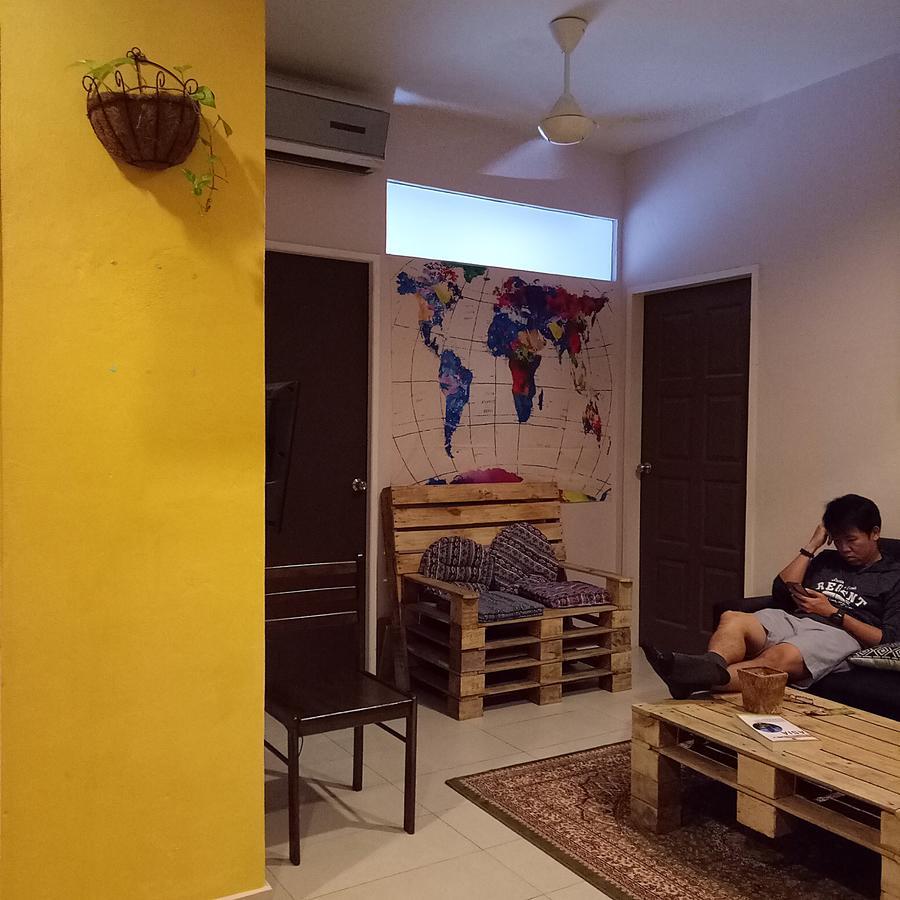 Hostel Hood Kota Kinabalu Exterior foto